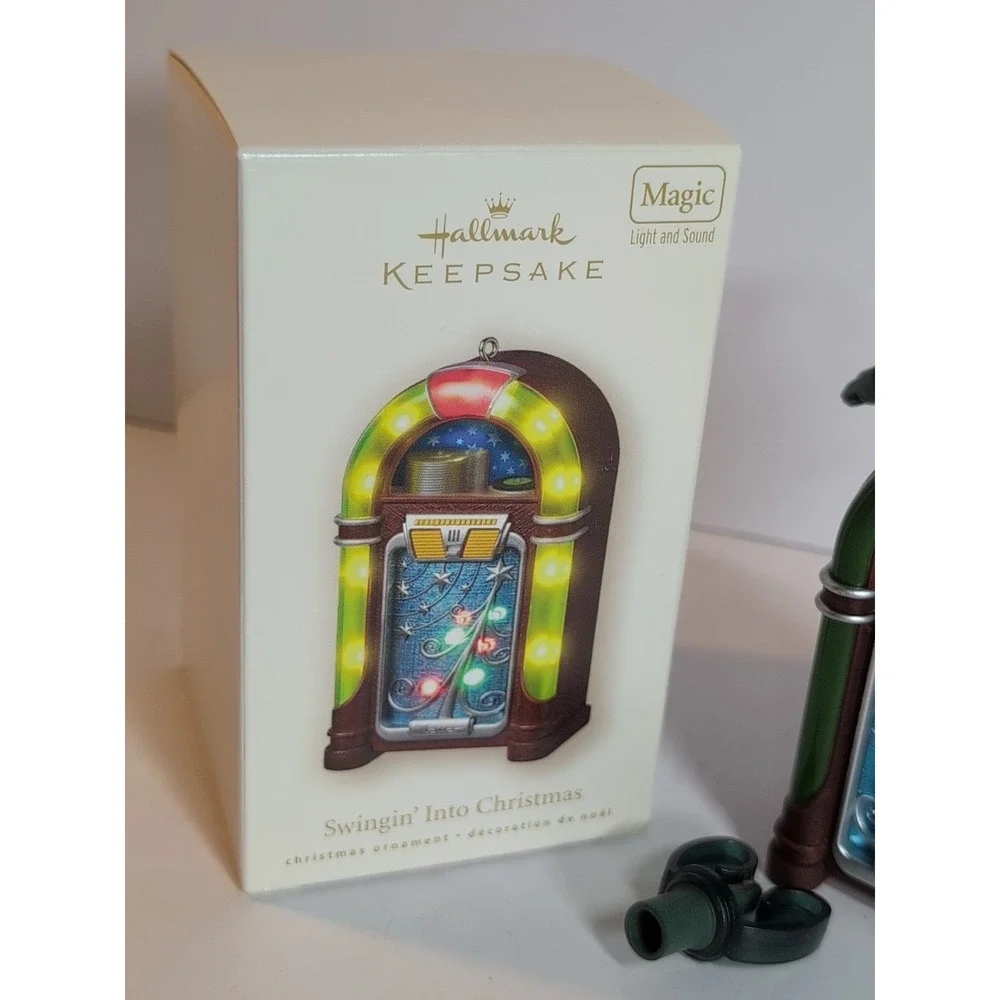 2008 Hallmark Keepsake Ornament‎ SWINGIN INTO CHRISTMAS Jukebox - Magic Series